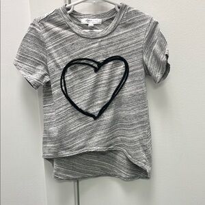 Joah Love Girls Gray Striped T-Shirt with Heart Design size 3